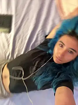 Snapshot of Lunapage chatting on 02-21-25, 01:11 Lunapage online show from 02-21-25, 01:11