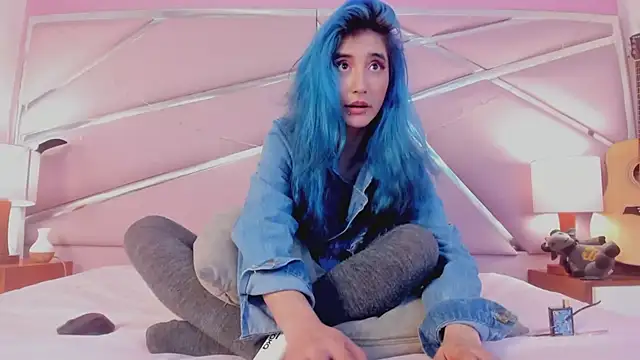 Snapshot of Lunapage chatting on 03-07-25, 07:16 Lunapage online show from 03-07-25, 07:16