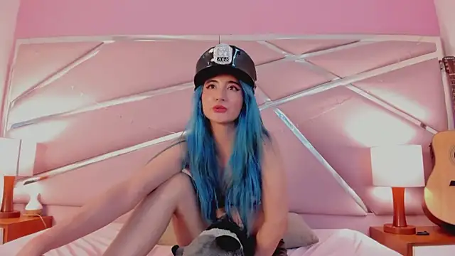 Snapshot of Lunapage chatting on 03-12-25, 04:13 Lunapage online show from 03-12-25, 04:13