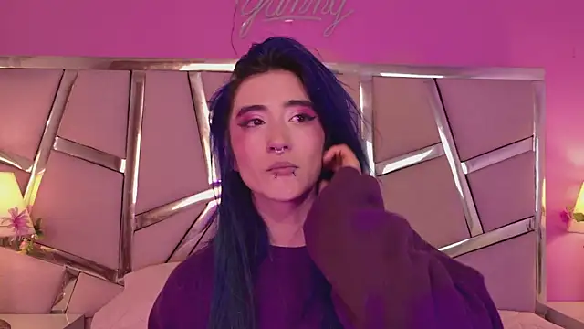 Snapshot of Lunapage chatting on 09-13-25, 08:08 Lunapage online show from 09-13-25, 08:08