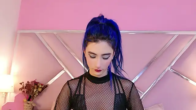 Snapshot of Lunapage chatting on 09-19-25, 08:09 Lunapage online show from 09-19-25, 08:09