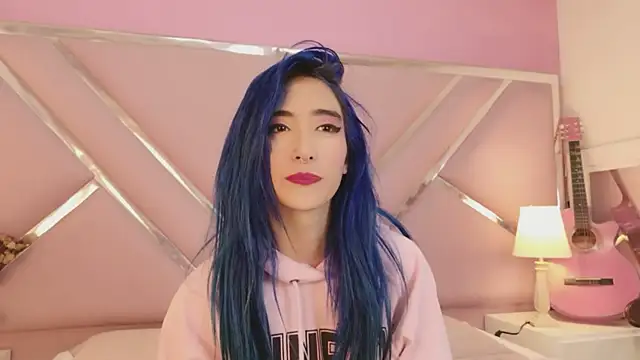 Snapshot of Lunapage chatting on 09-25-25, 08:34 Lunapage online show from 09-25-25, 08:34