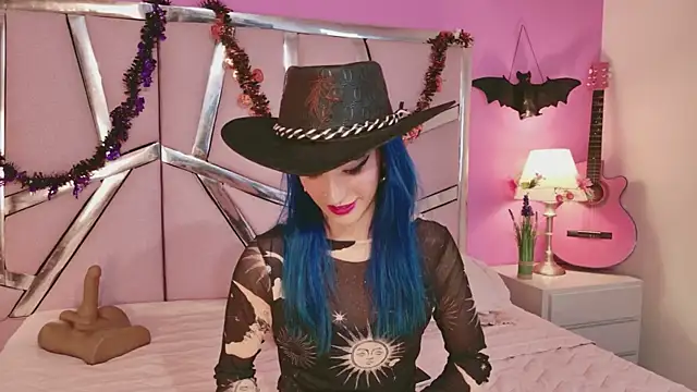 Snapshot of Lunapage chatting on 10-18-25, 08:42 Lunapage online show from 10-18-25, 08:42