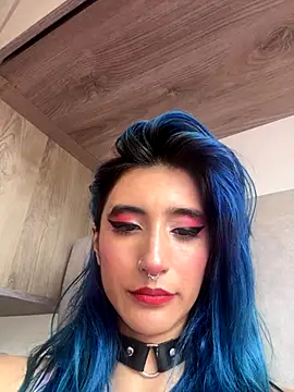 Snapshot of Lunapage chatting on 10-30-25, 03:02 Lunapage online show from 10-30-25, 03:02