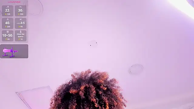  CurlyGirl  online show from 05-13-26, 08:38