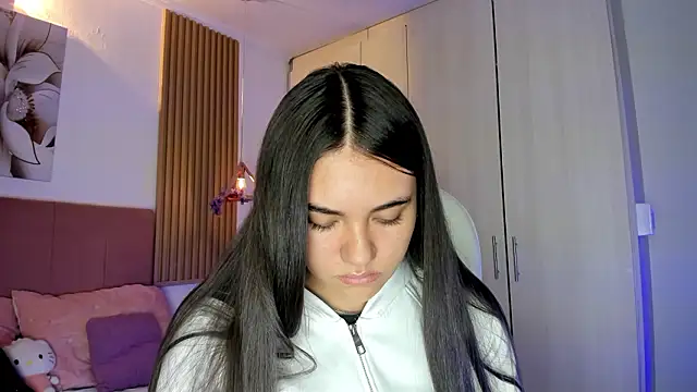 mia nevaeh online show from 03-24-26, 08:25