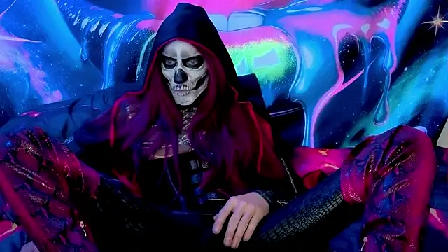 LuvNuk online show from 11-01-25, 04:58