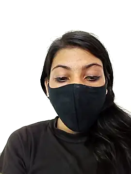 Snapshot of Noorkhatoon chatting on 01-31-25, 11:46 Noorkhatoon online show from 01-31-25, 11:46