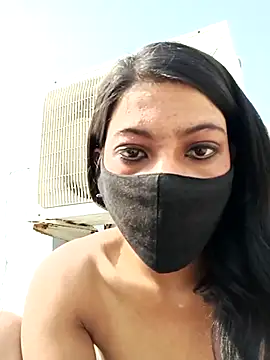 Snapshot of Noorkhatoon chatting on 02-21-25, 05:56 Noorkhatoon online show from 02-21-25, 05:56