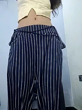 Noorkhatoon online show from 11-17-25, 02:50