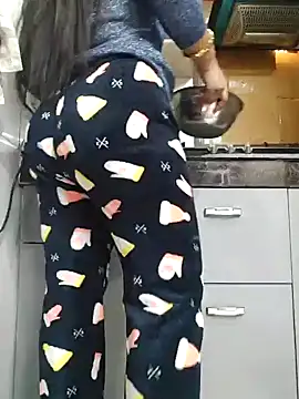 Manpreet kaur21 online show from 12-21-24, 06:09