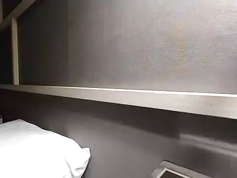 Snapshot of mayu629 chatting on 12-20-24, 11:21 mayu629 online show from 12-20-24, 11:21