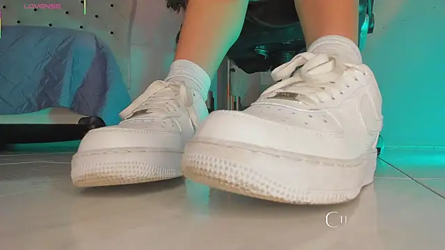 charlotte  grey online show from 01-15-26, 08:12