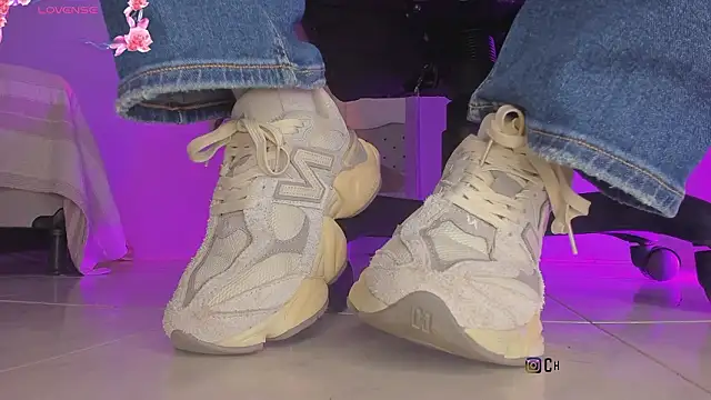 charlotte  grey online show from 03-03-26, 07:53