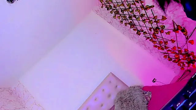 gilbanys 22 online show from 12-21-25, 07:48