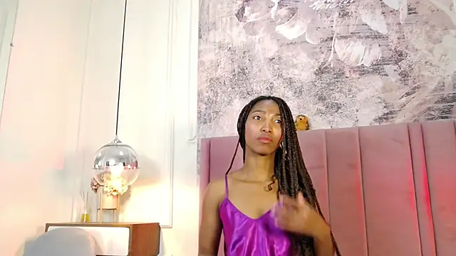 Snapshot of SabrinaDevill chatting on 06-27-26, 12:10 SabrinaDevill online show from 06-27-26, 12:10