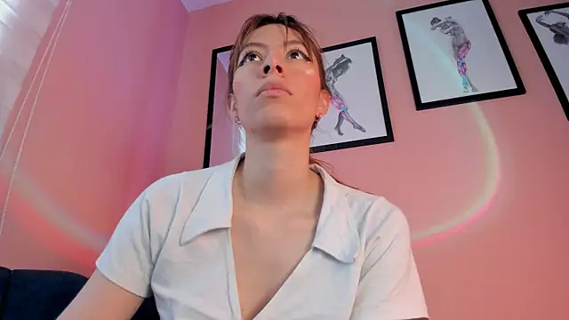 Snapshot of SensualJane2 chatting on 09-13-25, 09:47 SensualJane2 online show from 09-13-25, 09:47