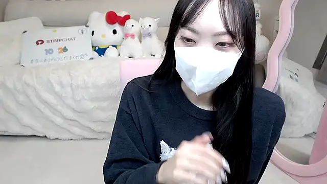 momo room online show from 10-26-25, 06:08