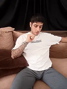 arenn1997 online show from 11-04-25, 11:53