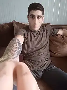 arenn1997 online show from 03-25-26, 12:11