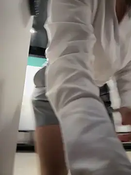 ZhenjaPoledance online show from 10-30-25, 09:55