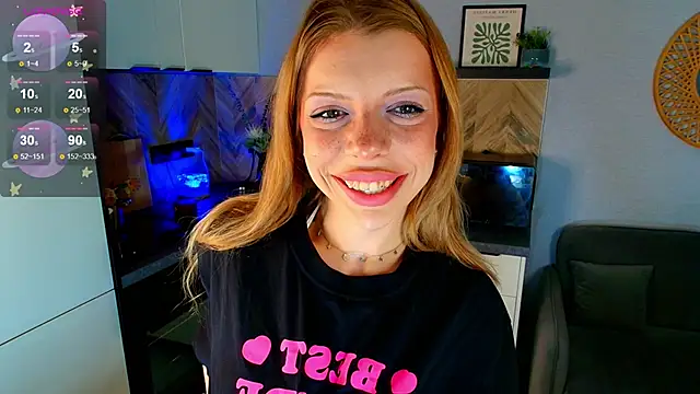 Hannah Carr online show from 04-11-26, 04:00