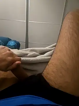 Snapshot of Hardmard chatting on 01-13-25, 01:39 Hardmard online show from 01-13-25, 01:39