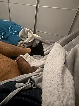 Snapshot of Hardmard chatting on 02-28-25, 06:31 Hardmard online show from 02-28-25, 06:31