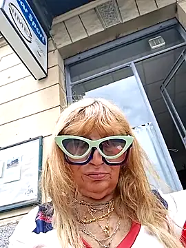 Snapshot of eva2023sexy chatting on 04-29-26, 02:10 eva2023sexy online show from 04-29-26, 02:10