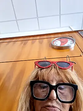 Snapshot of eva2023sexy chatting on 06-01-26, 11:56 eva2023sexy online show from 06-01-26, 11:56