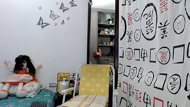 golositha29 online show from 03-17-25, 03:47