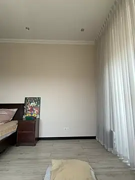 Hott Lolla online show from 04-15-26, 10:00