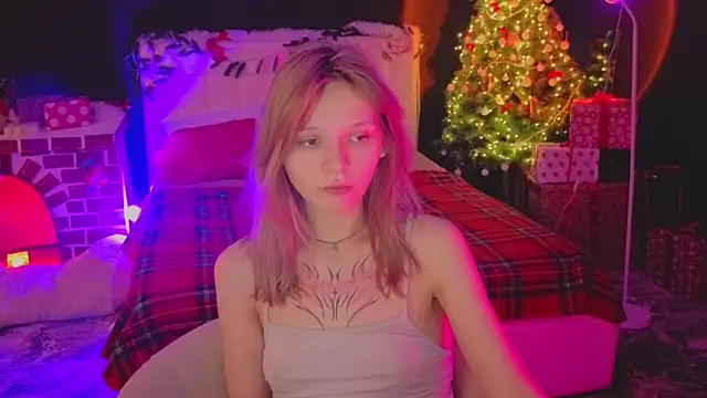 Snapshot of LitaBrom chatting on 01-09-26, 01:41 LitaBrom online show from 01-09-26, 01:41