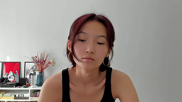 Snapshot of ailey_chao chatting on 10-03-25, 03:14 ailey chao online show from 10-03-25, 03:14