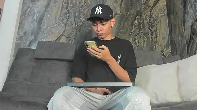 Daviid laidd online show from 01-10-26, 07:59