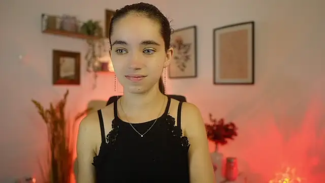 Gia Paige18 online show from 09-18-25, 01:02