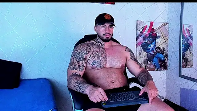 Cristian Walker online show from 11-11-25, 01:55