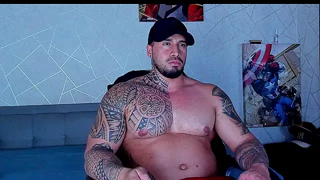 Snapshot of Cristian_Walker chatting on 05-15-26, 11:01 Cristian Walker online show from 05-15-26, 11:01