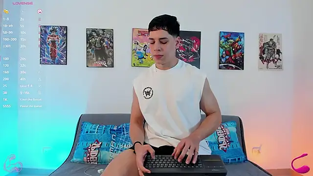 jonathanjoestar  online show from 02-18-26, 08:49