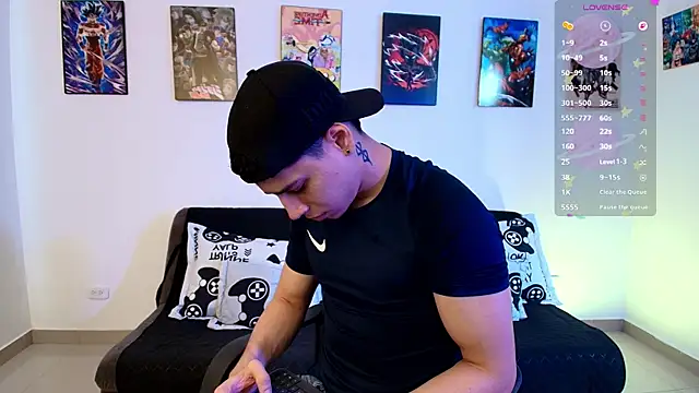 jonathanjoestar  online show from 05-19-26, 08:59