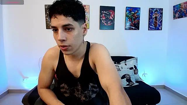 jonathanjoestar  online show from 07-10-26, 08:33