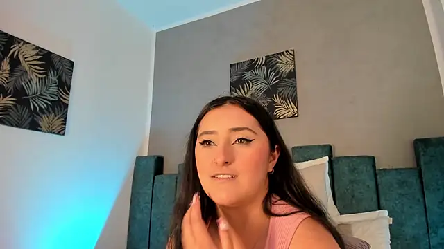 Snapshot of Kathia_Morelli chatting on 05-07-26, 01:16 Kathia Morelli online show from 05-07-26, 01:16