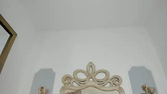 Sara  Williams online show from 01-16-26, 03:54