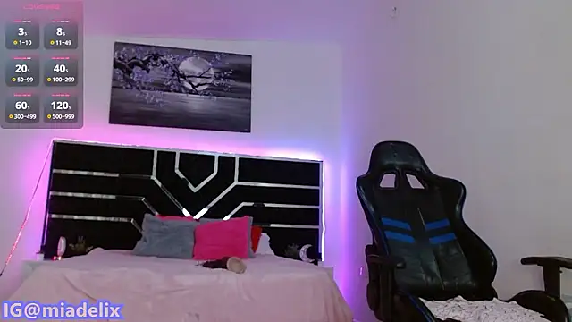 -MiaDelight- online show from 01-14-26, 03:06