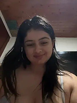 Snapshot of Stephania_18 chatting on 02-19-25, 02:23 Stephania 18 online show from 02-19-25, 02:23
