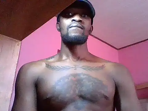 Snapshot of Tonedom chatting on 10-17-25, 10:07 Tonedom online show from 10-17-25, 10:07