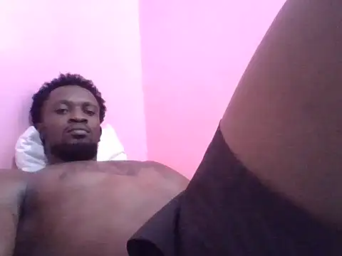 Snapshot of Tonedom chatting on 11-01-25, 09:00 Tonedom online show from 11-01-25, 09:00