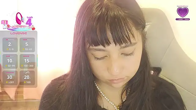 Snapshot of emitaa17228o chatting on 04-29-26, 10:05 emitaa17228o online show from 04-29-26, 10:05