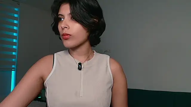Snapshot of oxiris_1 chatting on 04-17-26, 08:56 oxiris 1 online show from 04-17-26, 08:56