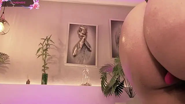 samanthaevanss1 online show from 02-07-26, 02:26